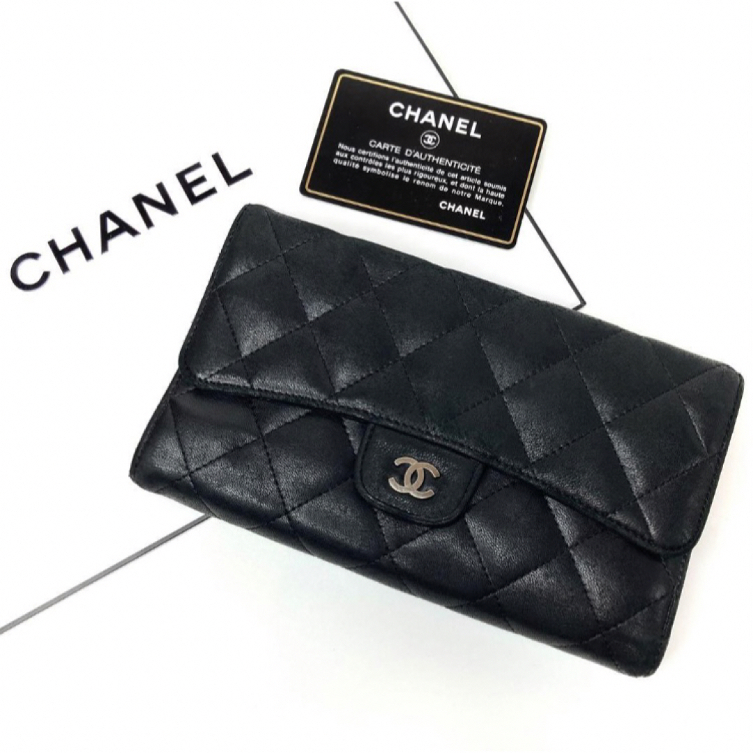 専門ショップ シャネル　CHANEL マトラッセ　ラムスキン　ココマーク　長財布　三つ折り財布