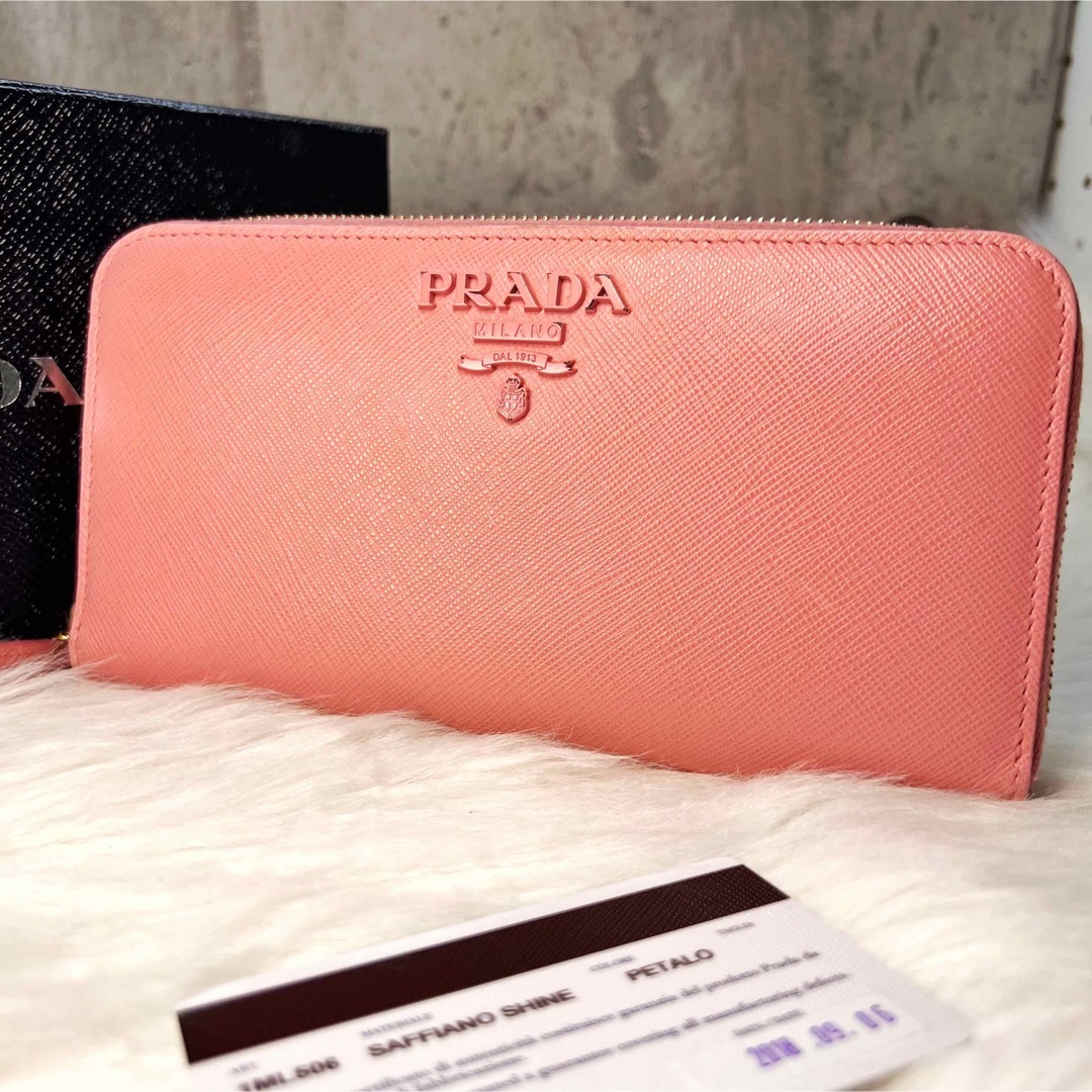 PRADA(プラダ)の完備品 極美品 希少 プラダ 長財布 ラウンド サフィアーノ シャイン ピンク レディースのファッション小物(財布)の商品写真