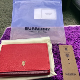 バーバリー(BURBERRY)の【新品未使用】バーバリー 三つ折り財布　レッド(財布)