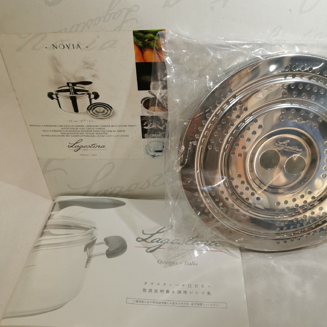 Lagostina - ラゴスティーナ圧力鍋 ノビア IH対応OK 5L 未使用品 Lagostina - ラゴスティーナ圧力鍋 ノビア IH対応OK 5L 未使用品