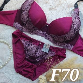 №584【F70】エレガンスシックローズブラジャー&フルバックショーツ(ブラ&ショーツセット)