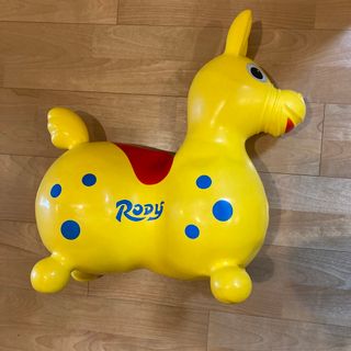 ロディ(Rody)のロディ　乗り物　イエロー(キャラクターグッズ)