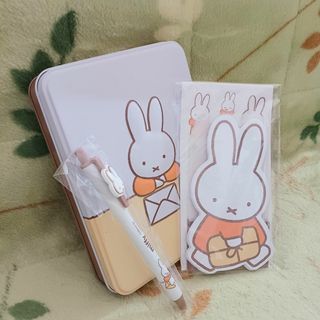 ミッフィー(miffy)の☆雑誌「リンネル」付録♪ 「ミッフィー」の缶BOX入りステーショナリーセット☆(その他)