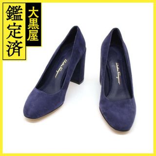 フェラガモ(Ferragamo)のフェラガモ　パンプス　レディース5C　ネイビー　スエード　【200】(ハイヒール/パンプス)