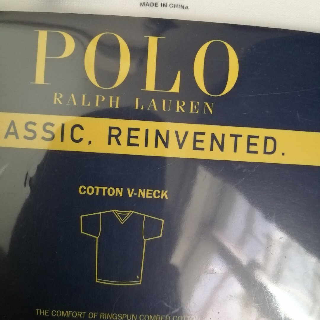 POLO RALPH LAUREN(ポロラルフローレン)の未使用　ポロラルフローレン　Vネック　メンズ　肌着　Mクラシックフィット Vネッ メンズのトップス(Tシャツ/カットソー(半袖/袖なし))の商品写真