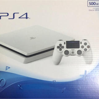 ソニー(SONY)の新品 PS4 本体 ホワイト(家庭用ゲーム機本体)