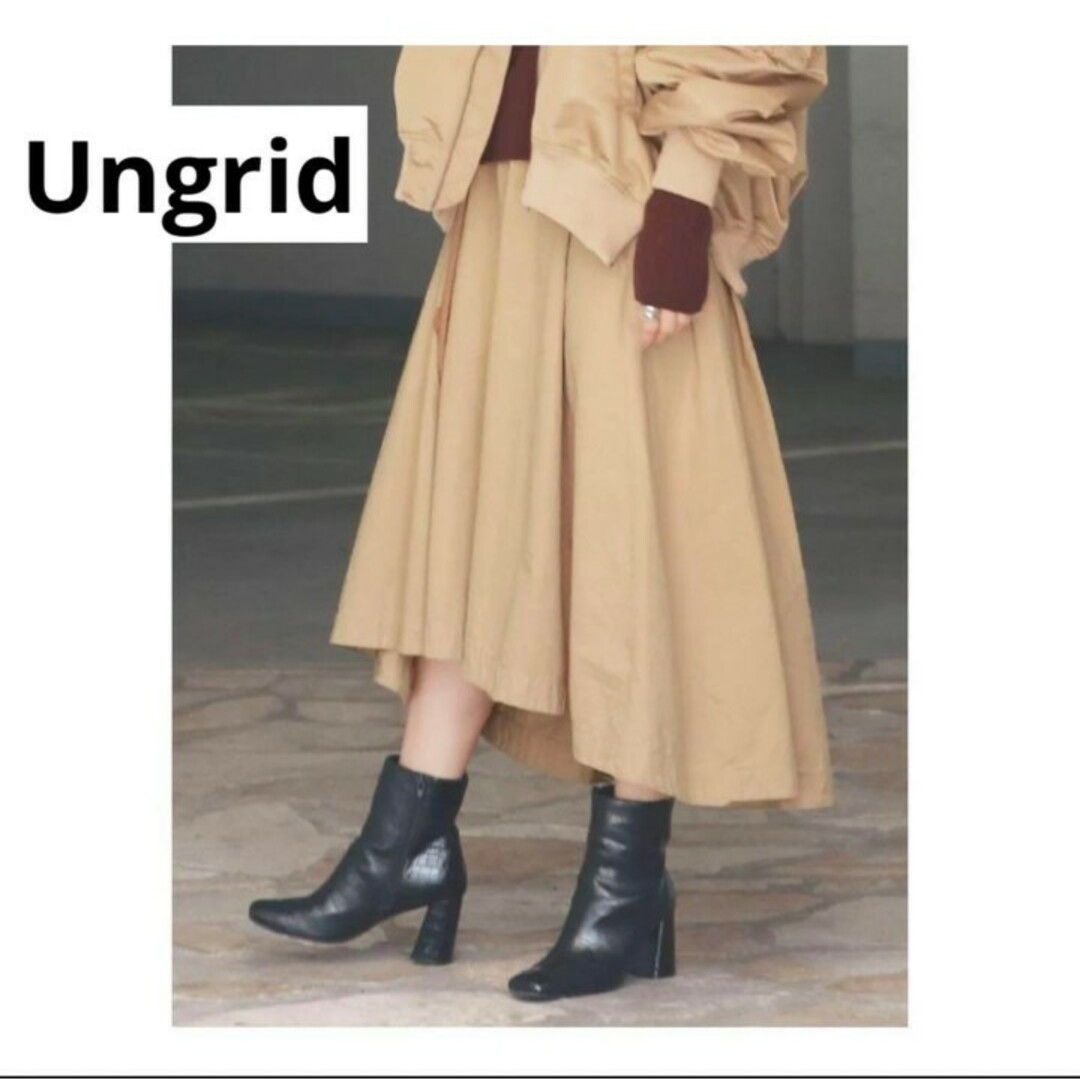 Ungrid(アングリッド)の新品未使用タグ付き　Ungrid ボリュームフレアスカート レディースのスカート(ひざ丈スカート)の商品写真