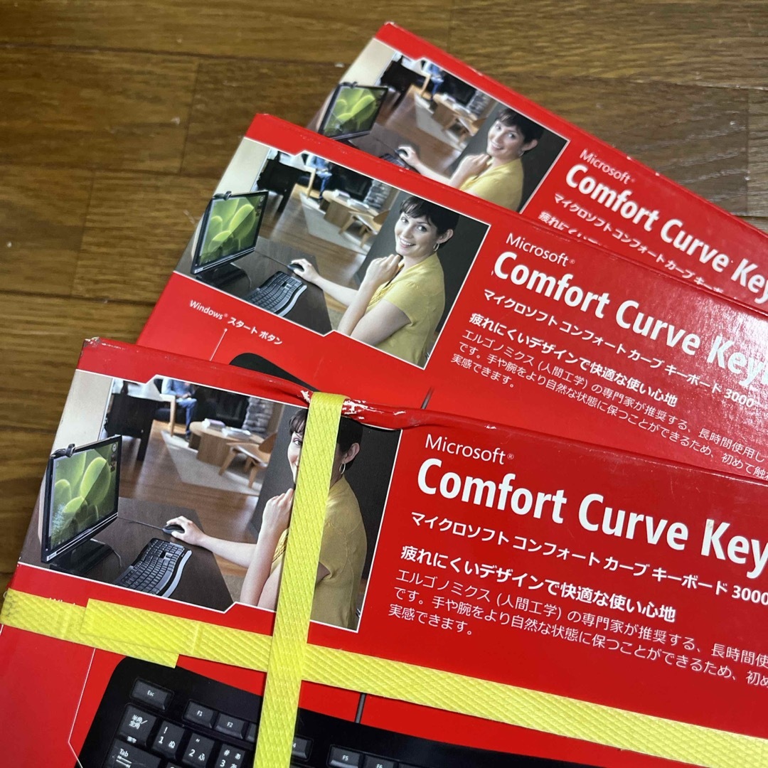 Microsoft(マイクロソフト)のMicrosoft COMFORT CURVE KEYBOARD 3000 スマホ/家電/カメラのPC/タブレット(PC周辺機器)の商品写真