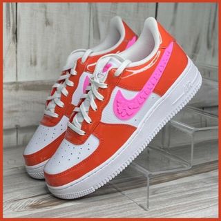 ナイキ(NIKE)のNIKE ナイキ エアフォース1 バレンタイン 【購入時コメント不要です】(スニーカー)