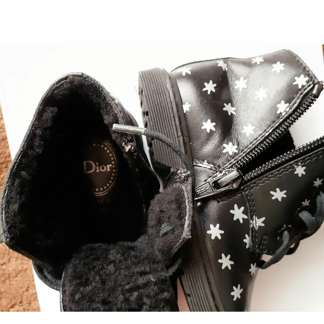 baby Dior(ベビーディオール)のbaby dior　ショートブーツ キッズ/ベビー/マタニティのベビー靴/シューズ(~14cm)(ブーツ)の商品写真