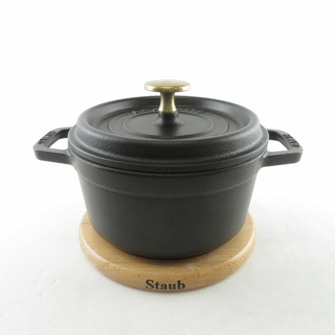 STAUB(ストウブ)のSTAUB ストウブ ピコ ココット ラウンド 両手鍋 鋳物ホーロー 16cm 料理 調理器具 キッチン 黒 SU6115X  インテリア/住まい/日用品のキッチン/食器(鍋/フライパン)の商品写真