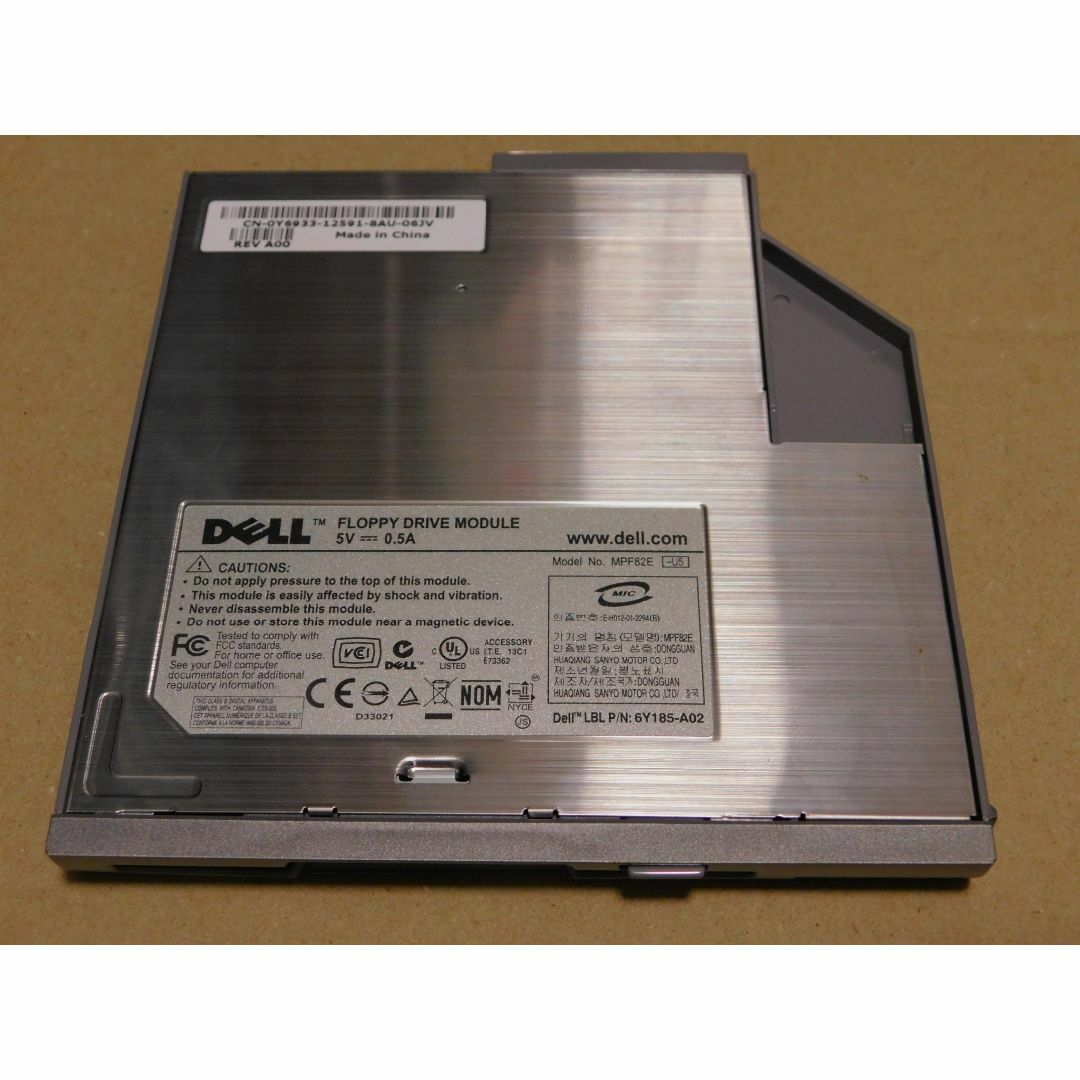 DELL(デル)のDELLフロッピードライブモジュール「MPF82E」 スマホ/家電/カメラのPC/タブレット(PCパーツ)の商品写真