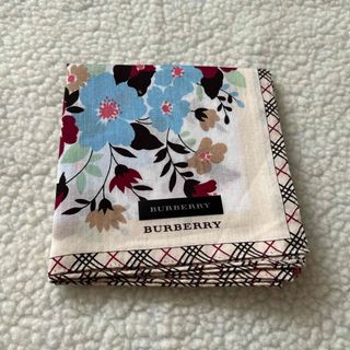 バーバリー(BURBERRY)の【未使用】 バーバリー　レディース　ハンカチ　大判　49.5×49.5(ハンカチ)