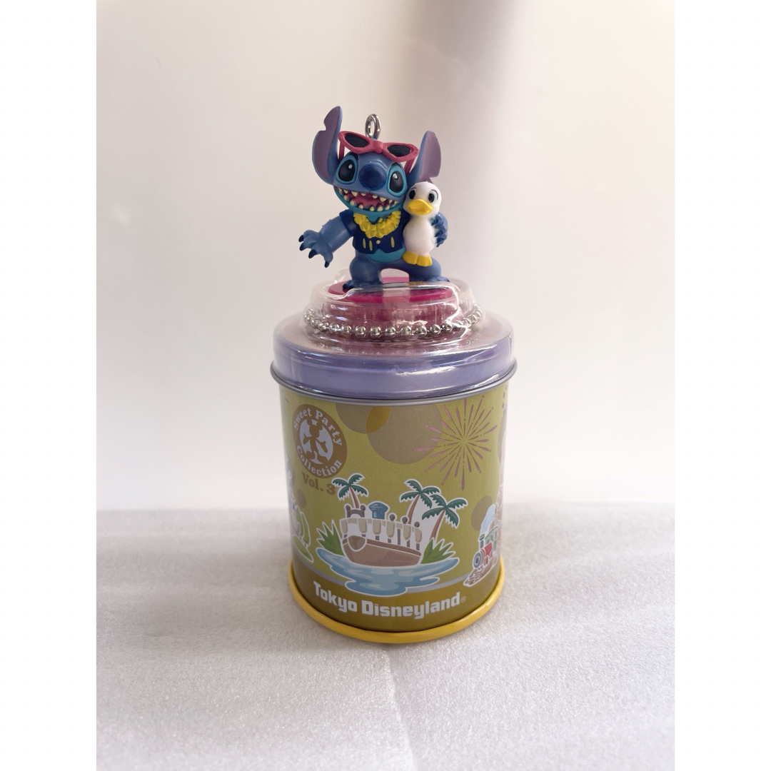 STITCH(スティッチ)の未使用　東京ディズニーランド　スティッチ　キーホルダー　マスコット　缶 エンタメ/ホビーのおもちゃ/ぬいぐるみ(キャラクターグッズ)の商品写真