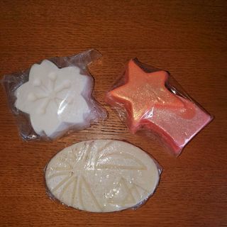 ラッシュ(LUSH)の３点セット　LUSH　ソープ　マッサージバー(ボディソープ/石鹸)