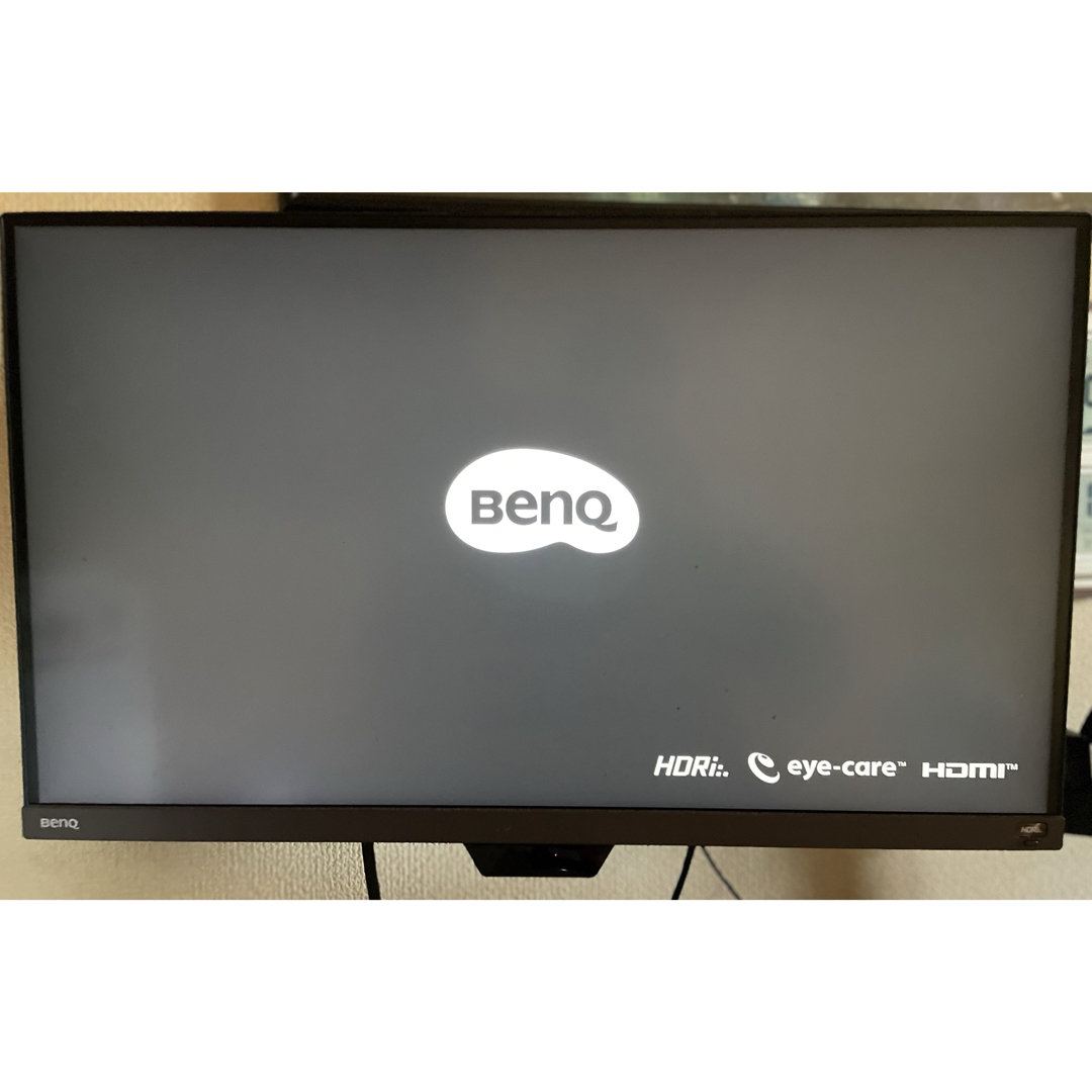 BenQ EW2780u 4k/HDR/IPS/27インチ スマホ/家電/カメラのPC/タブレット(ディスプレイ)の商品写真