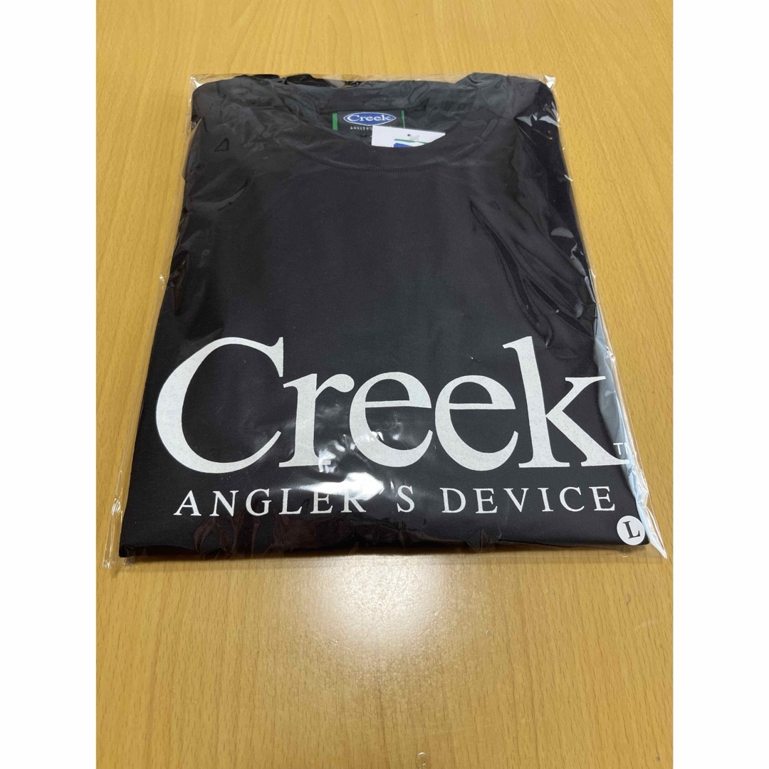 creek_angler’s device × qmc Tシャツ