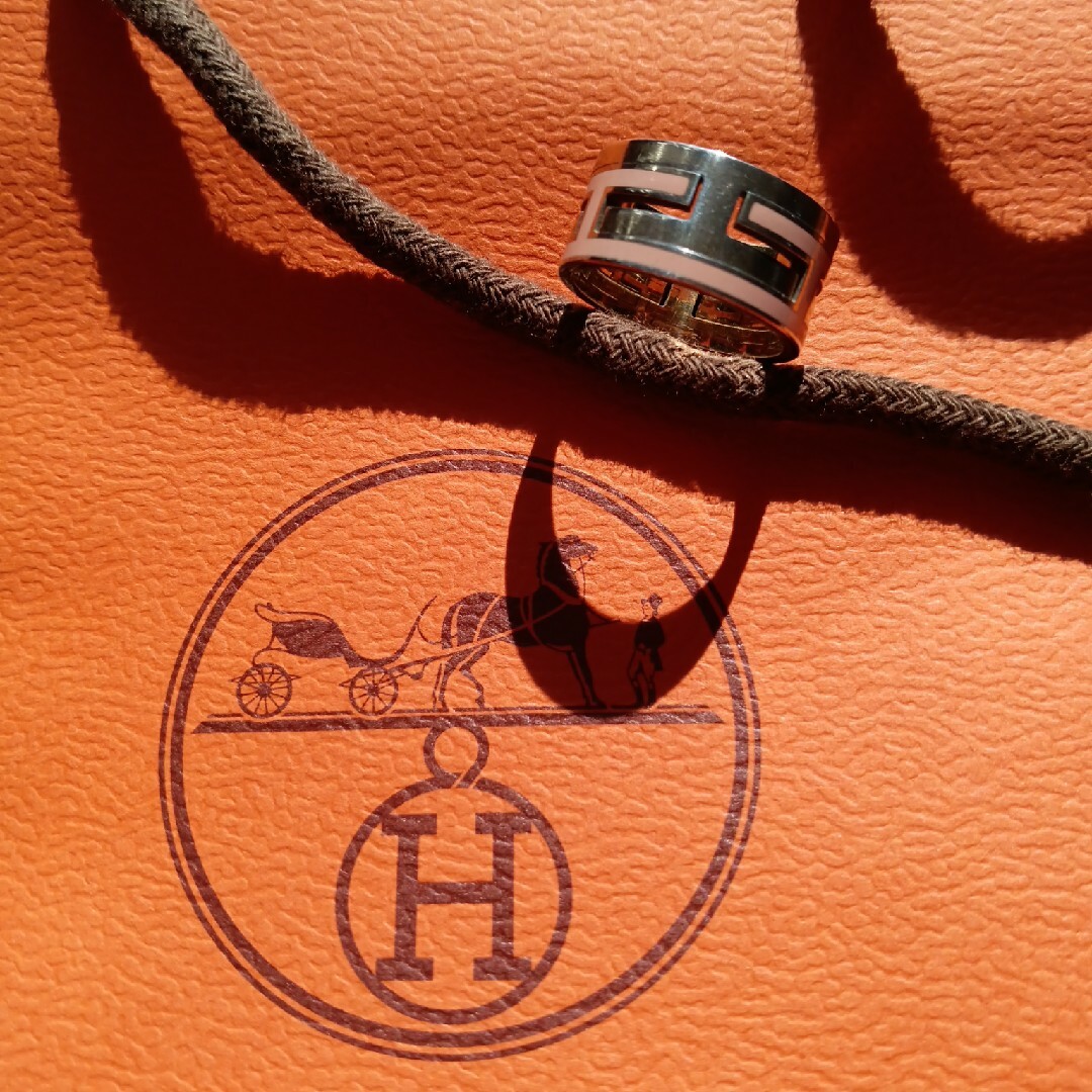 Hermes(エルメス)のHERMESムーブアッシュリング11号 レディースのアクセサリー(リング(指輪))の商品写真