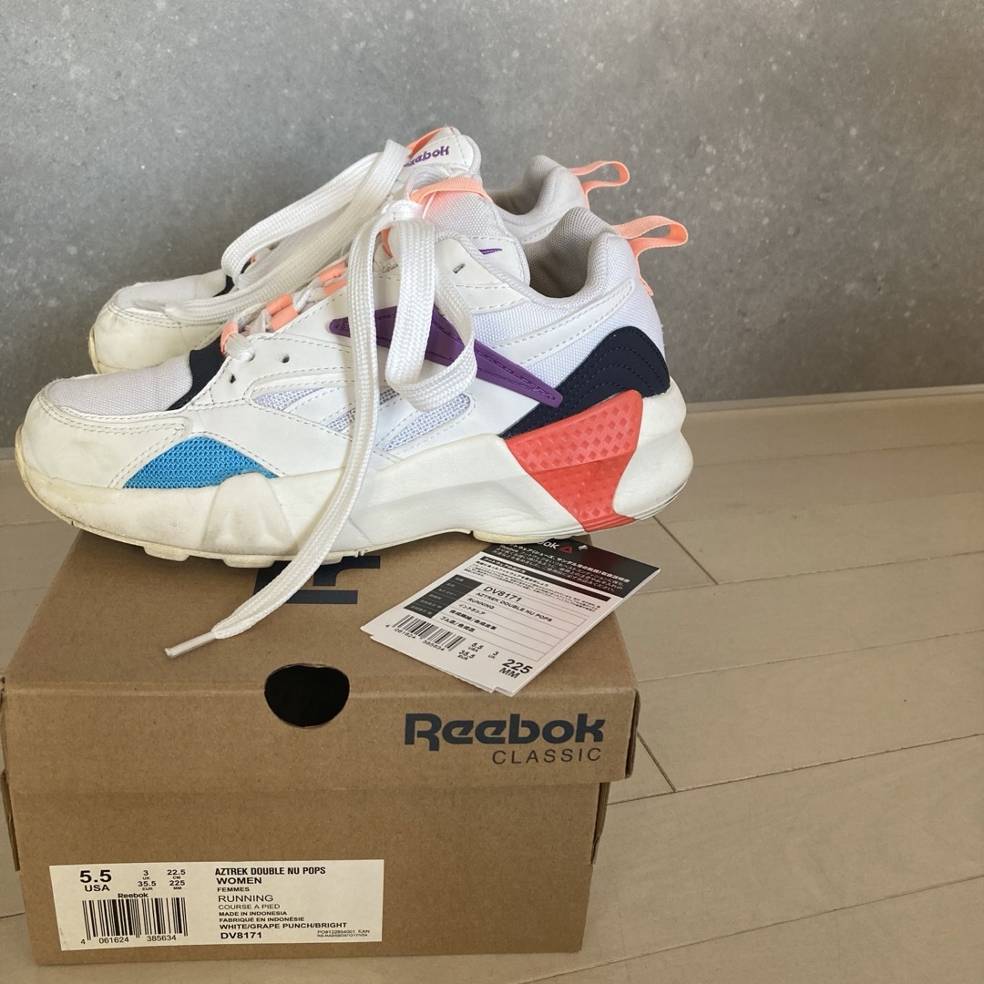 Reebok(リーボック)のReebok AZTREK DOUBLE NU POPS 22.5cm レディースの靴/シューズ(スニーカー)の商品写真