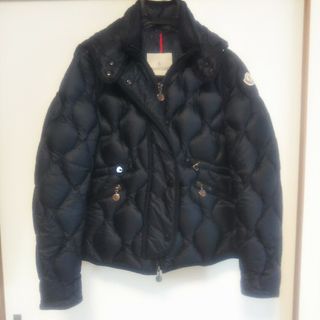 MONCLER - Moncler MAJORELLE レース ライトジャケットの通販 by ...