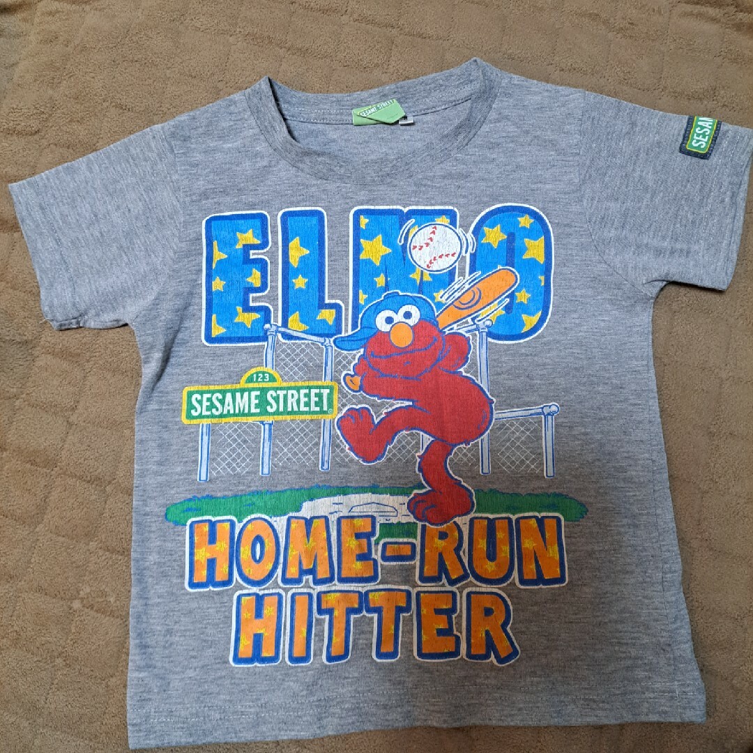 SESAME STREET(セサミストリート)のセサミストリート Tシャツ エルモ キッズ/ベビー/マタニティのキッズ服男の子用(90cm~)(Tシャツ/カットソー)の商品写真