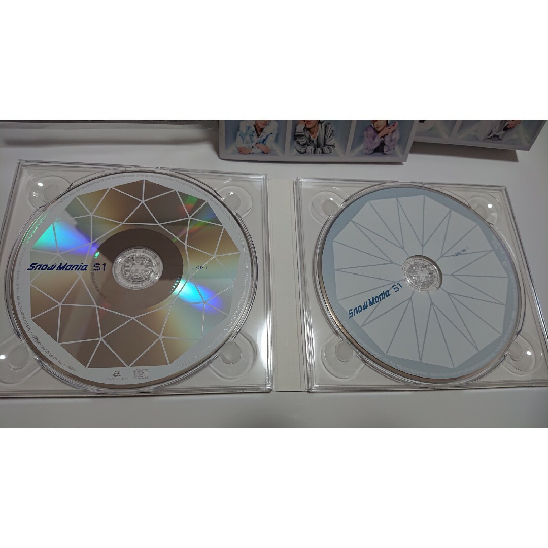 Snow Man(スノーマン)の少しスレ傷の訳ありSnowManiaS1初回盤B/Blu-ray Disc付 エンタメ/ホビーのCD(ポップス/ロック(邦楽))の商品写真