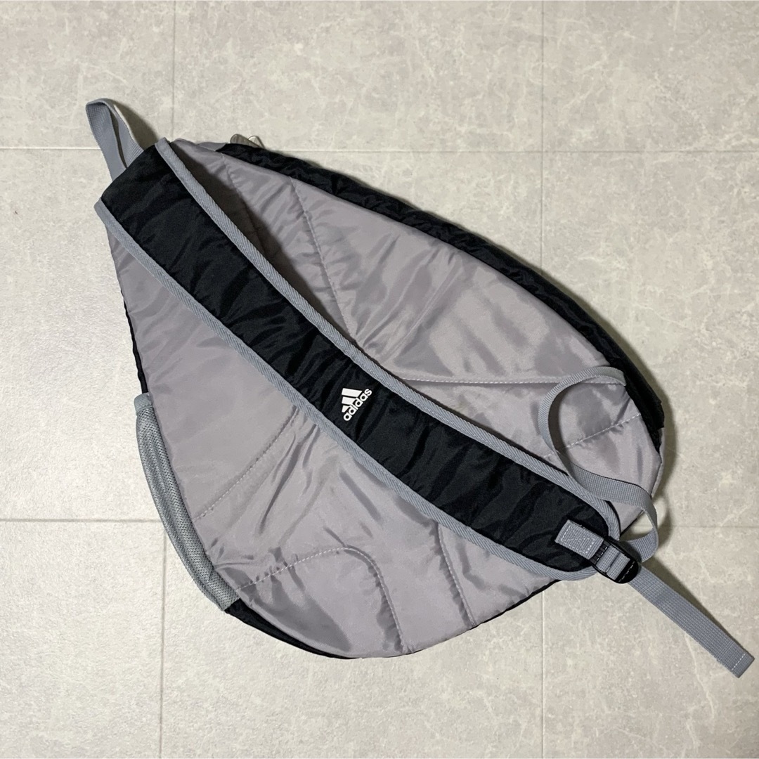 adidas - 00s adidas archive nylon sling bag Y2Kの通販 by モン