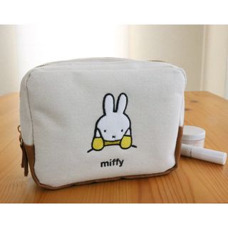 ミッフィー(miffy)のミッフィー 整理上手になれる 刺繍が可愛い二層式ポーチ(ファッション)