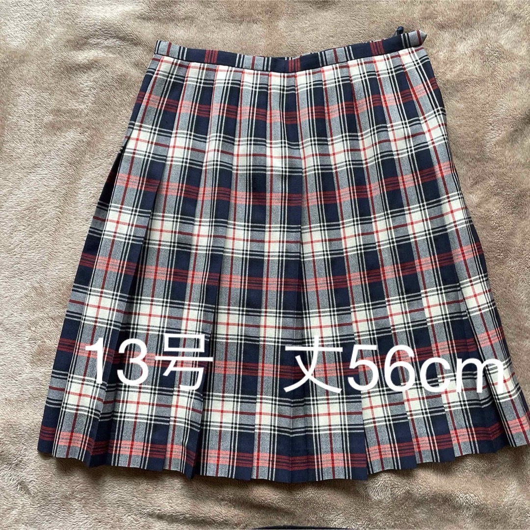 EASTBOY(イーストボーイ)のイーストボーイのプリーツスカート　13号丈56cm レディースのスカート(ひざ丈スカート)の商品写真