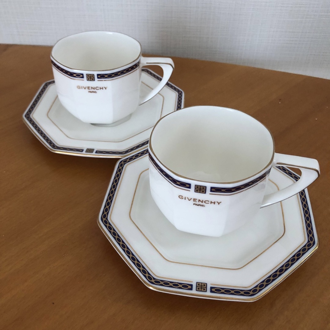 GIVENCHY(ジバンシィ)の GIVENCHY カップ&ソーサー2客セット インテリア/住まい/日用品のキッチン/食器(食器)の商品写真