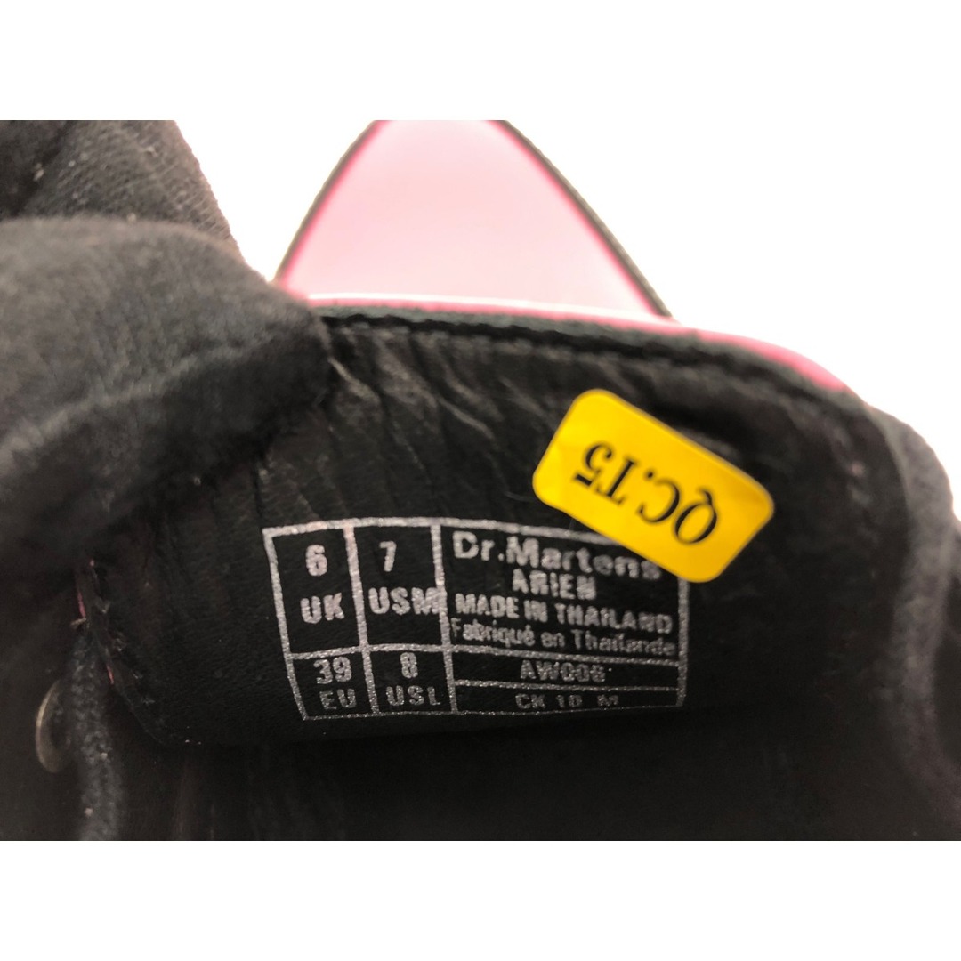 Dr.Martens(ドクターマーチン)の▼▼Dr.Martens ドクターマーチン Uチップ ユニセックス SIZE 25cm 革靴 aw006 ブラック×ピンク メンズの靴/シューズ(その他)の商品写真