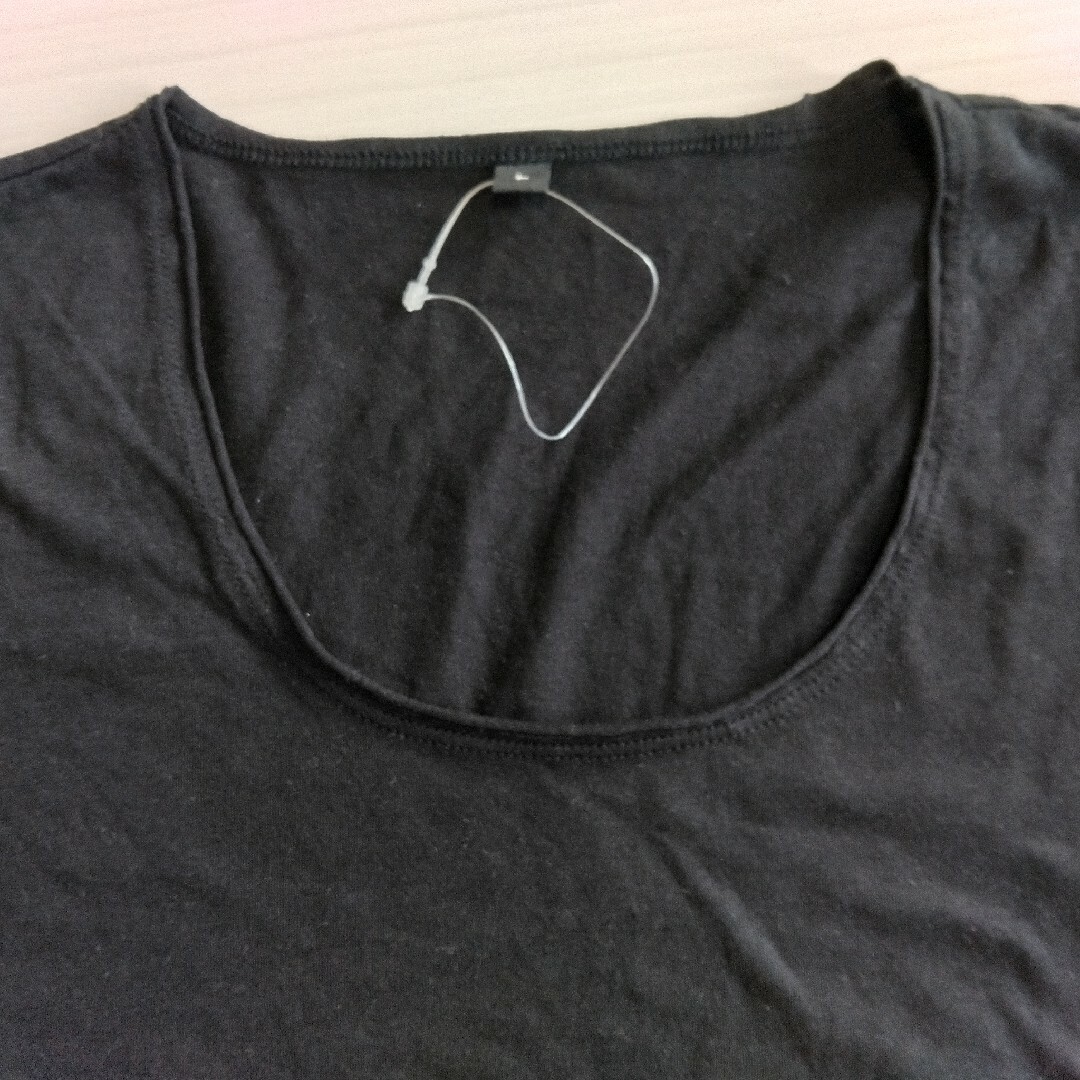 MUJI (無印良品)(ムジルシリョウヒン)の無印良品 MUJI メンズ Uネック 紳士 長袖 シャツ カットソー L 黒 メンズのトップス(Tシャツ/カットソー(七分/長袖))の商品写真