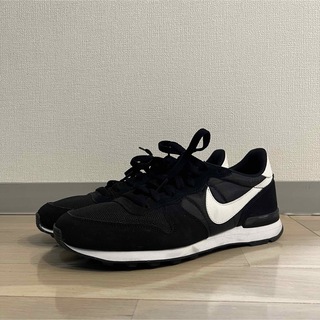 ナイキ(NIKE)の美中古 ナイキ スニーカー インターナショナリスト ブラック 27.5cm(スニーカー)