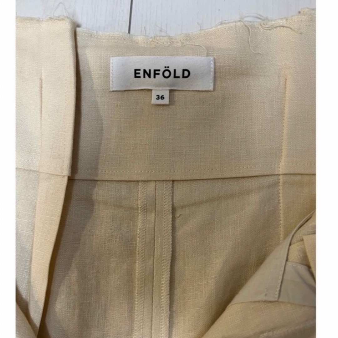 ENFOLD(エンフォルド)のお値下げ　ENFOLD エンフォルド　ハイウエストパンツ レディースのパンツ(カジュアルパンツ)の商品写真