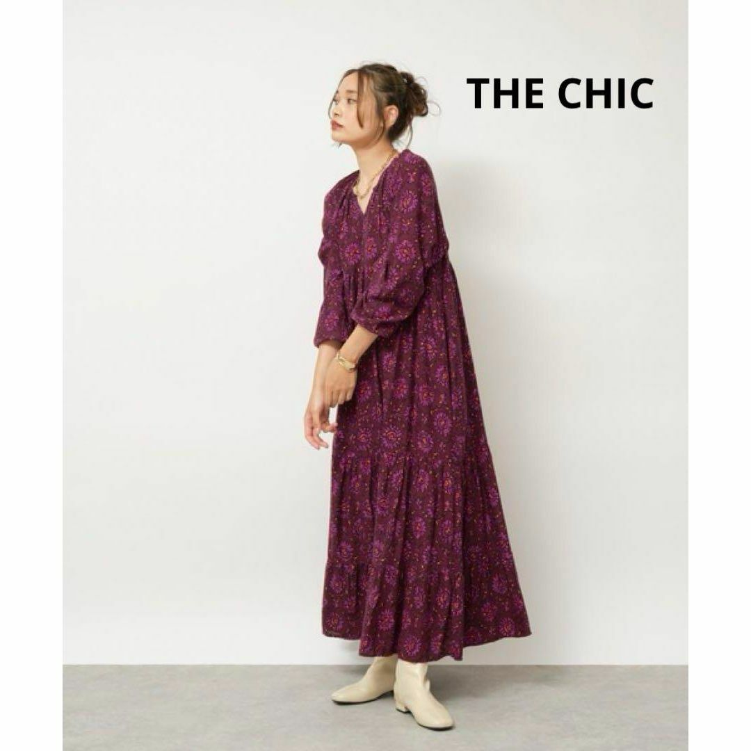 【新品タグ付】THE CHIC パネルプリント ティアードロングワンピース レディースのワンピース(ロングワンピース/マキシワンピース)の商品写真