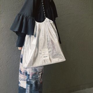 アメリヴィンテージ(Ameri VINTAGE)のAMERI LUCUAルクア大阪オープン限定ノベルティバッグ(トートバッグ)