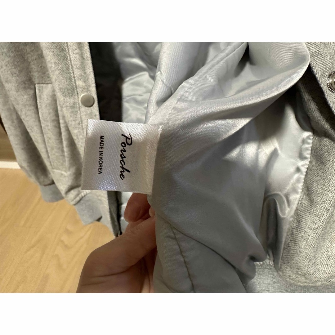 dholic(ディーホリック)の新品未使用　韓国　ブルゾン アウター グレー　ストライプ レディースのジャケット/アウター(ブルゾン)の商品写真