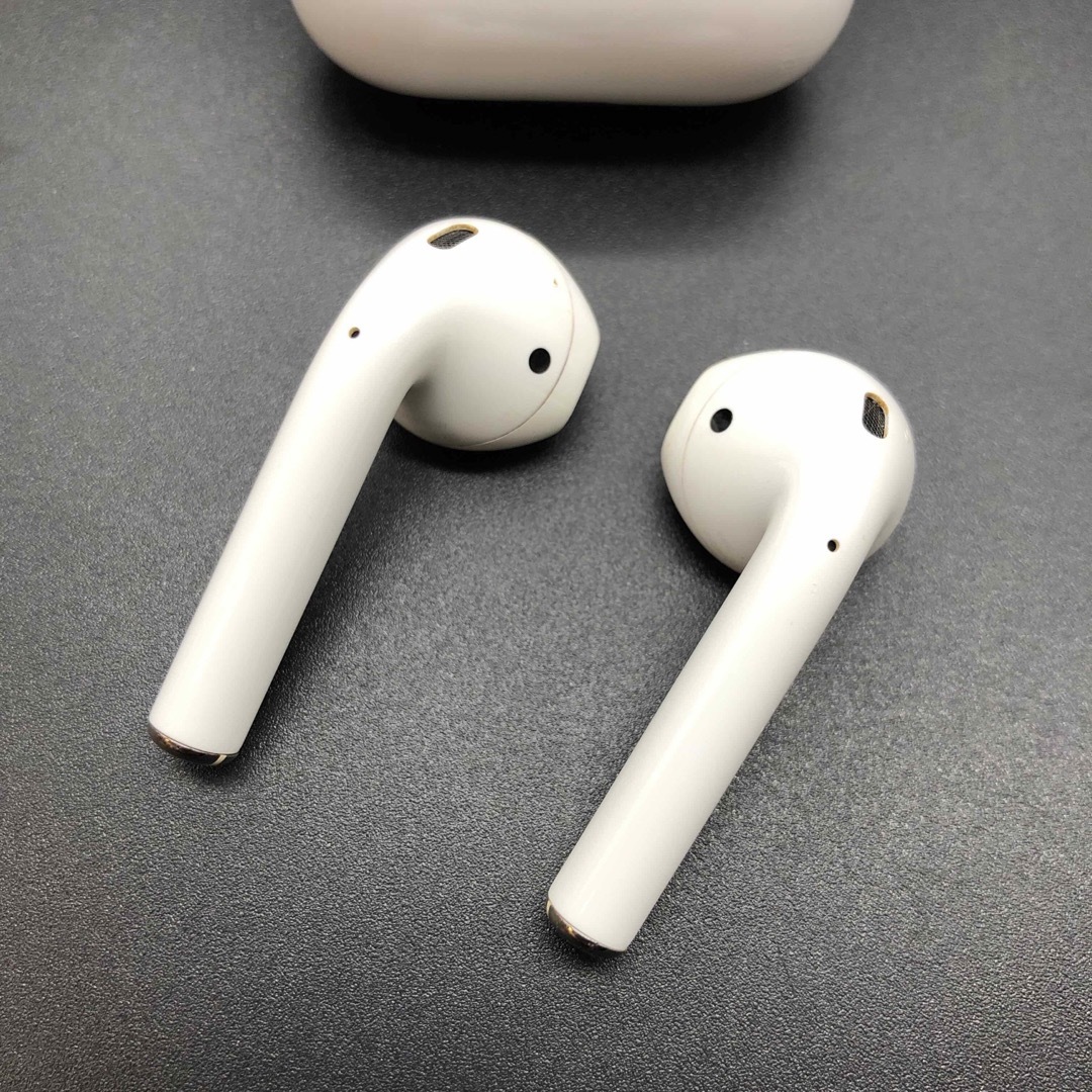 Apple(アップル)の即決 純正 Apple アップル AirPods 第一世代 スマホ/家電/カメラのオーディオ機器(ヘッドフォン/イヤフォン)の商品写真