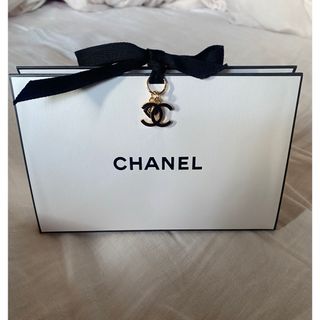 シャネル(CHANEL)のCHANEL シャネル　チャンス　ノベルティチャームとボックス(チャーム)