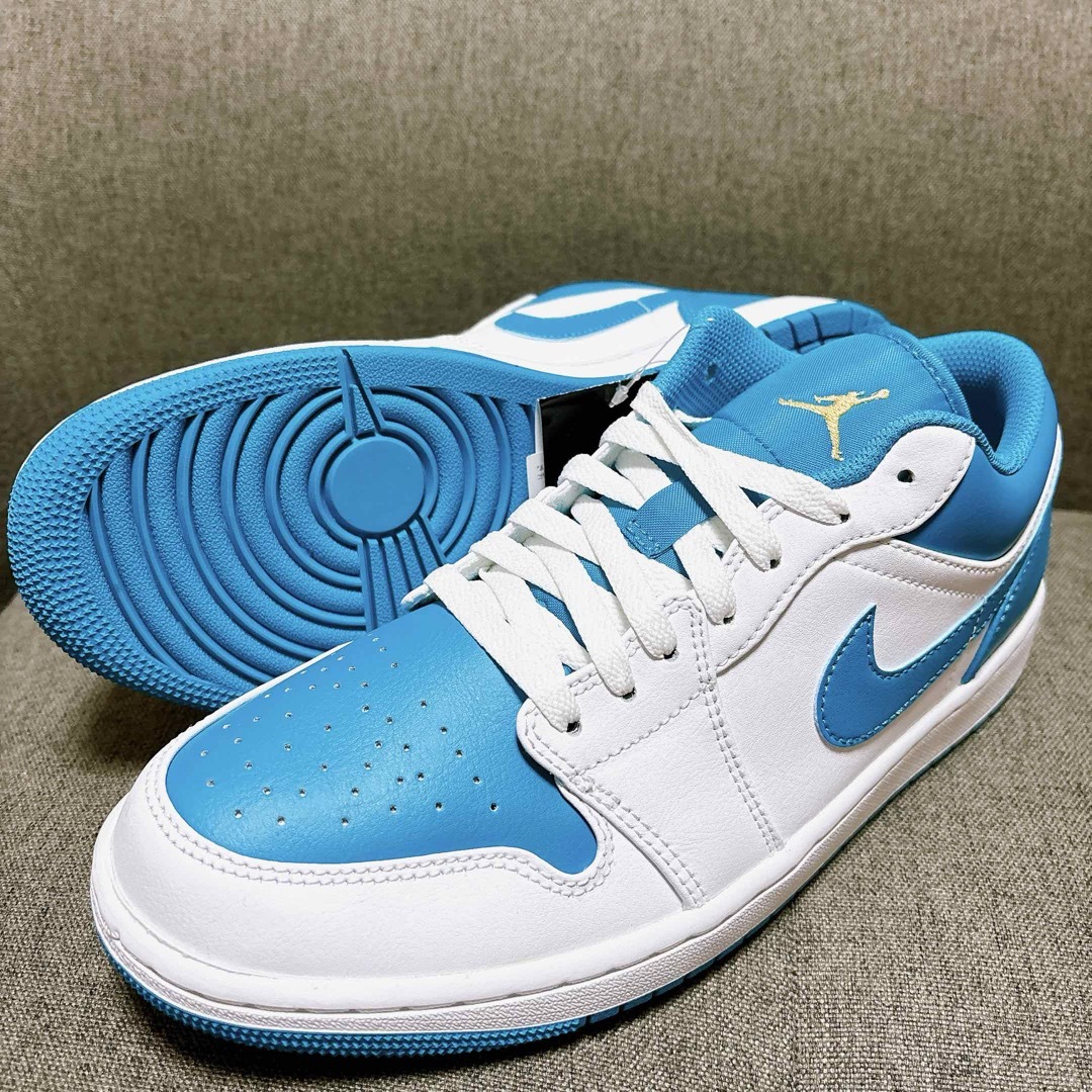 Jordan Brand（NIKE）(ジョーダン)のNIKE AIR JORDAN 1 LOW ナイキ エア ジョーダン 1 ロー メンズの靴/シューズ(スニーカー)の商品写真