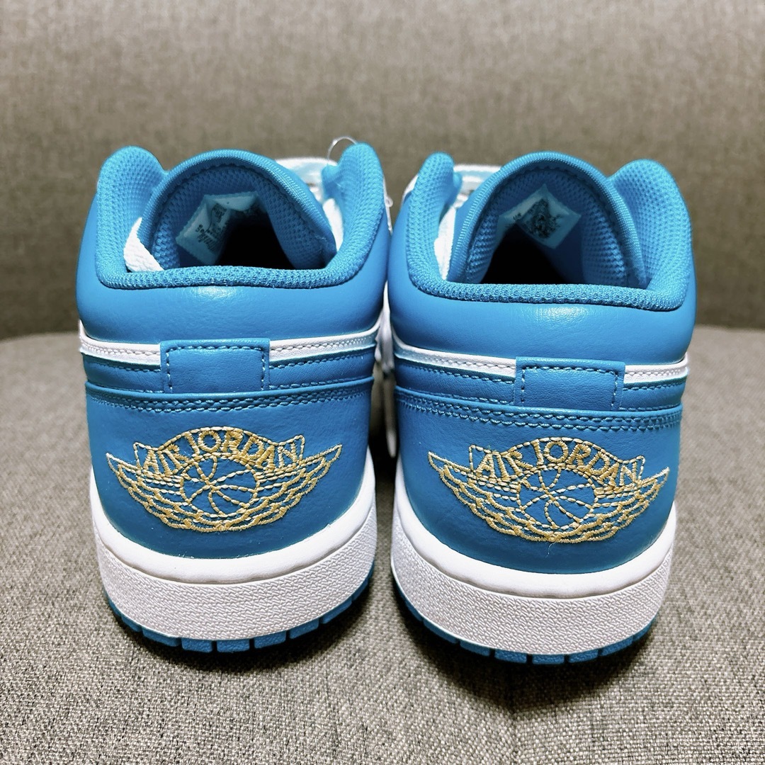 Jordan Brand（NIKE）(ジョーダン)のNIKE AIR JORDAN 1 LOW ナイキ エア ジョーダン 1 ロー メンズの靴/シューズ(スニーカー)の商品写真