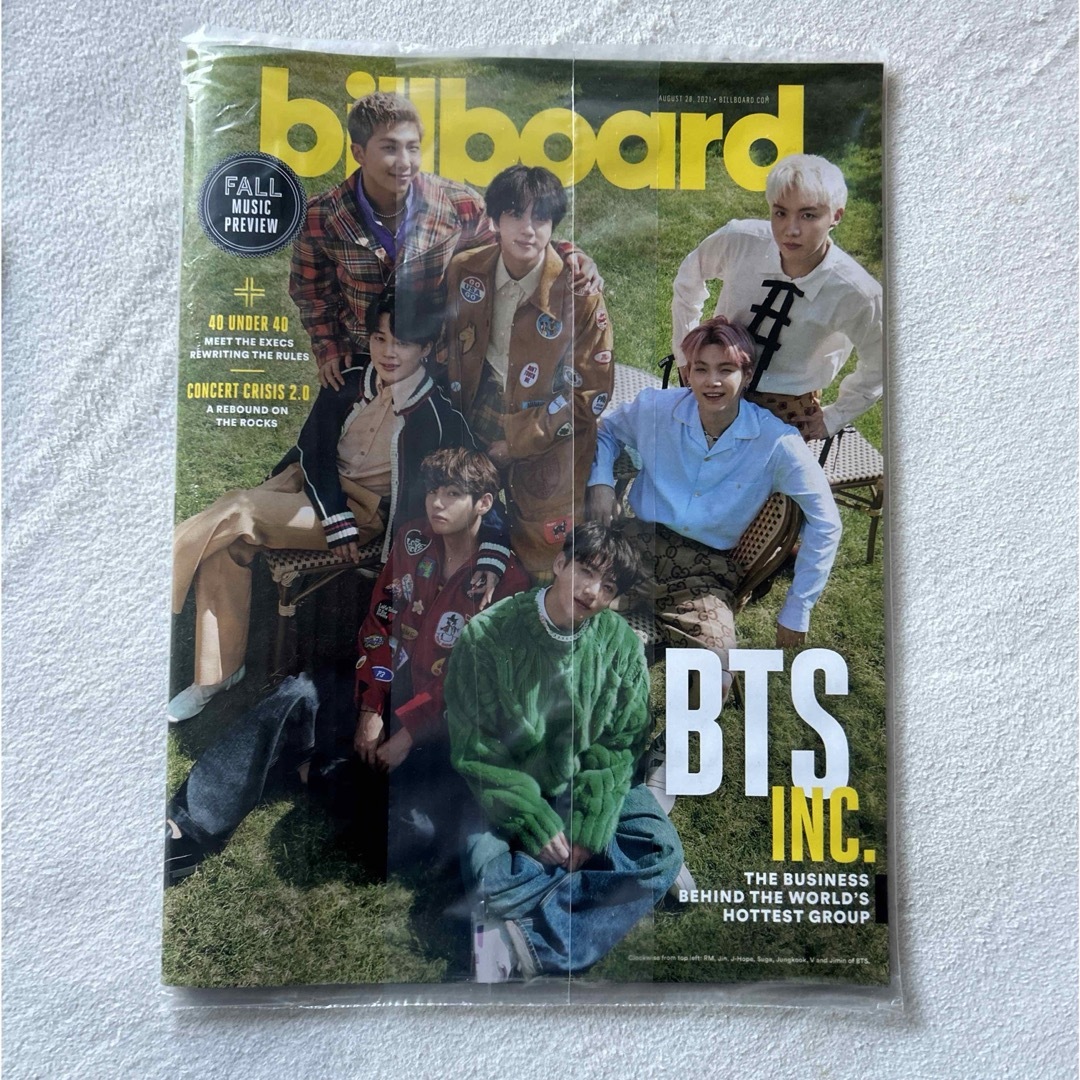 防弾少年団(BTS)(ボウダンショウネンダン)のbillboard 2021 Limited edition エンタメ/ホビーのタレントグッズ(アイドルグッズ)の商品写真