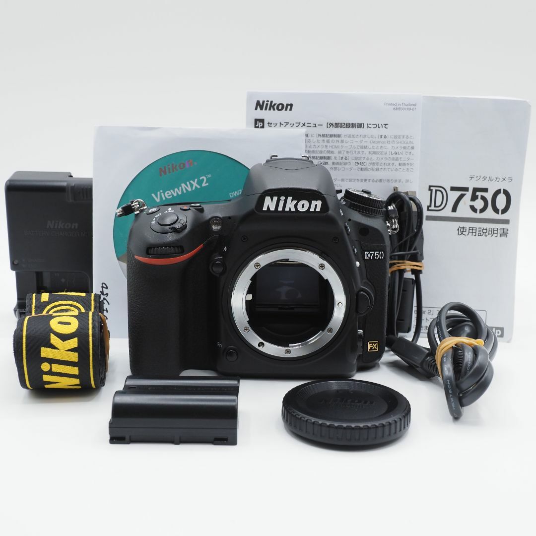 ★ショット数4,460回・新品級★ Nikon デジタル一眼レフカメラ D750