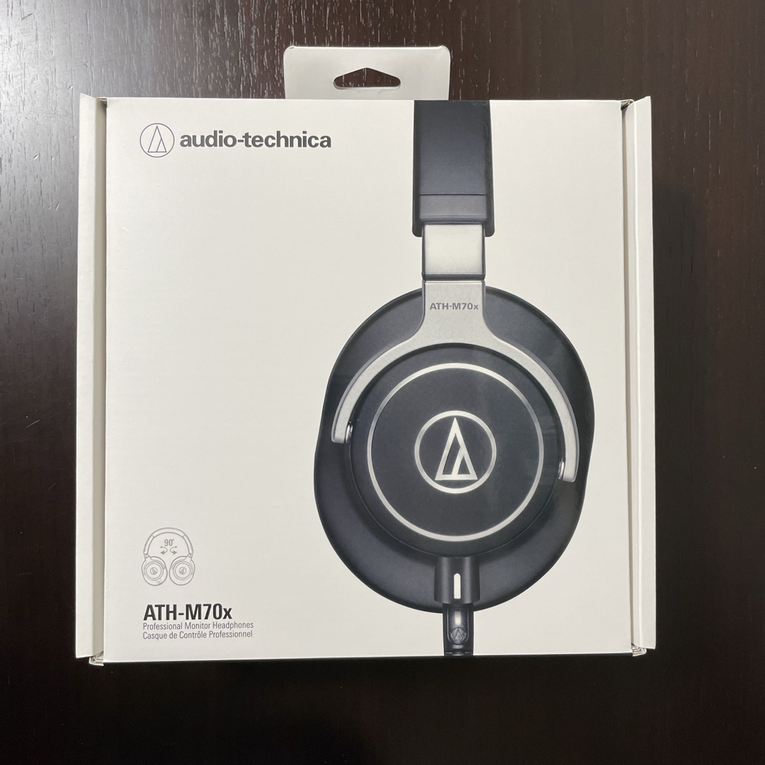 audio-technica(オーディオテクニカ)のaudio-technica  ATH-M70x  ヘッドフォン スマホ/家電/カメラのオーディオ機器(ヘッドフォン/イヤフォン)の商品写真