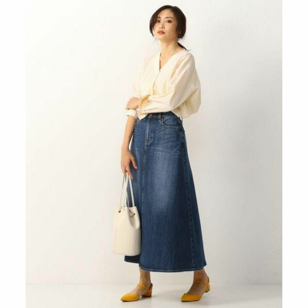 23区(ニジュウサンク)の美品♪23区◆カンクリーニシャーティング Vネックブラウス　ストライプ　Aライン レディースのトップス(シャツ/ブラウス(長袖/七分))の商品写真