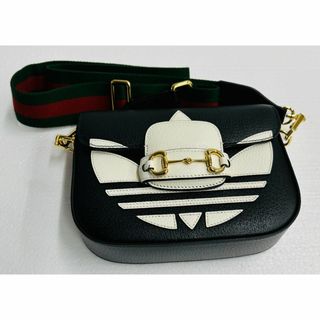 グッチ(GUCCI)の【グリーン様専用】グッチxアディダス ホースビットブラック、ホワイト(ショルダーバッグ)