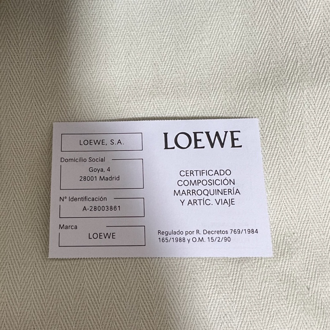 LOEWE(ロエベ)のloewe goya puffer bag ロエべ　パファー ゴヤ バッグ メンズのバッグ(ショルダーバッグ)の商品写真