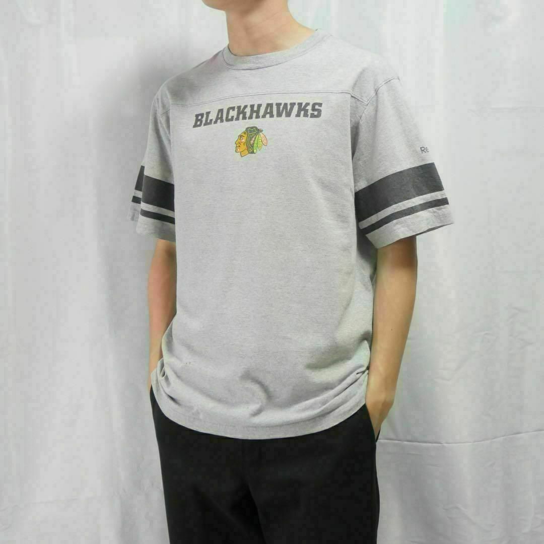 Reebok(リーボック)の00’s Reebok リーボック ブラックホークス シカゴ グレーTシャツ メンズのトップス(Tシャツ/カットソー(半袖/袖なし))の商品写真