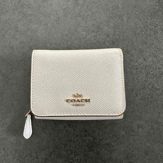 コーチ(COACH)のコーチ 三つ折り 財布　レザー ホワイト(財布)