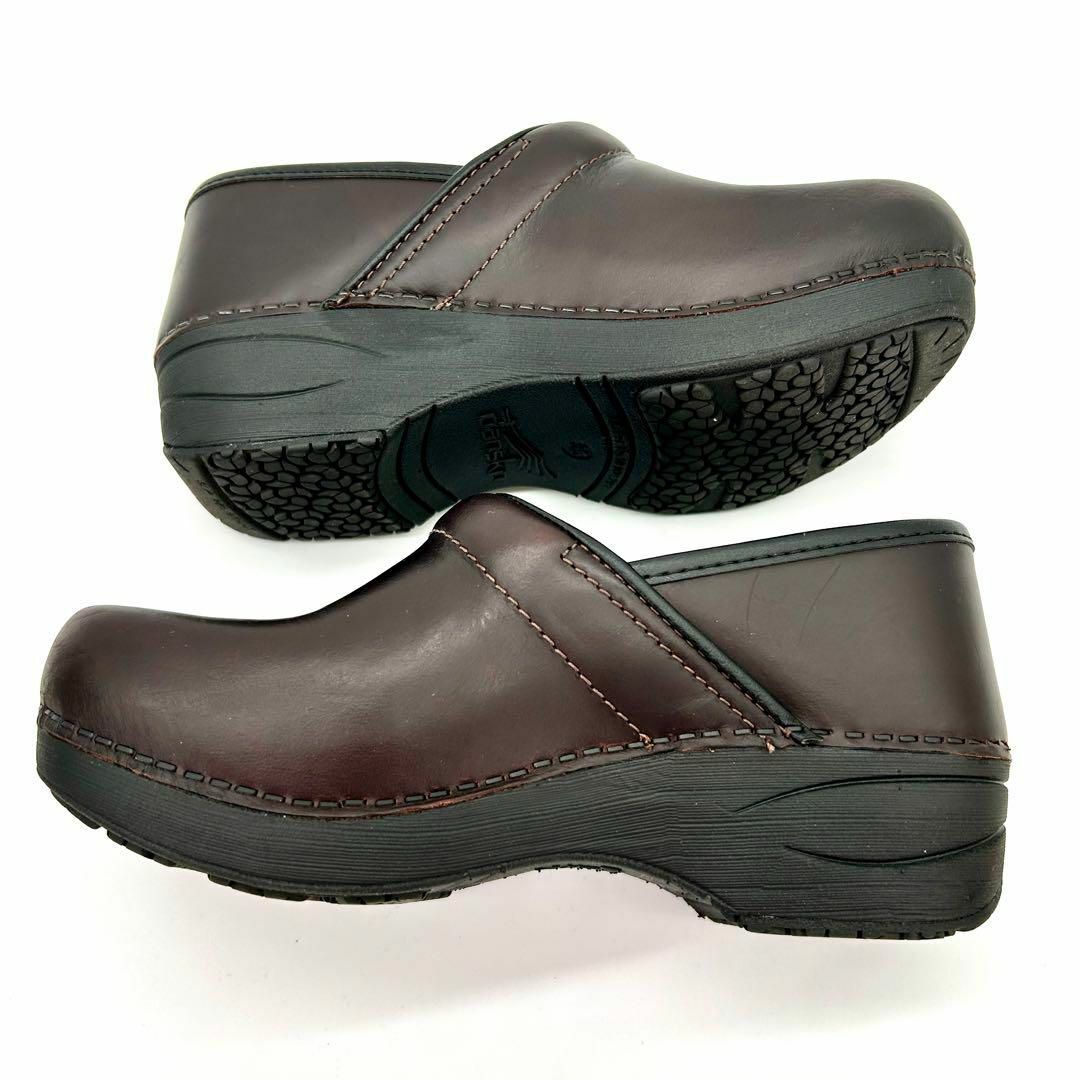 dansko(ダンスコ)の美品 dansko xp 20 ブラウン waterproof 35 レディースの靴/シューズ(ローファー/革靴)の商品写真